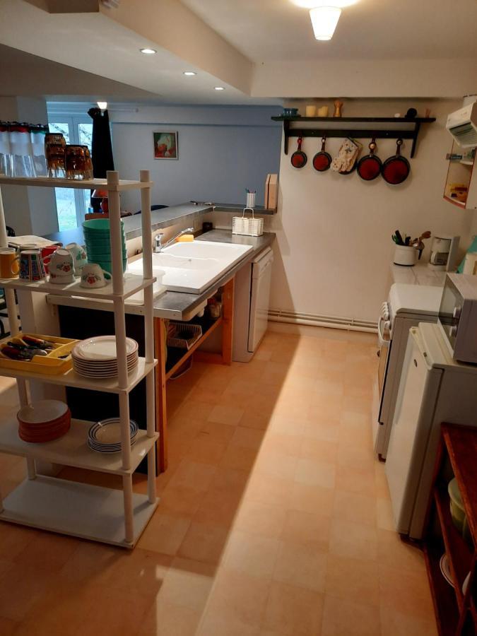 Les Coteaux De Planeze, Chambre Pour 2, 3 Ou Famille Nombreuse 2 Adultes 5 Enfants Et Jeunes Belmont-Bretenoux Esterno foto
